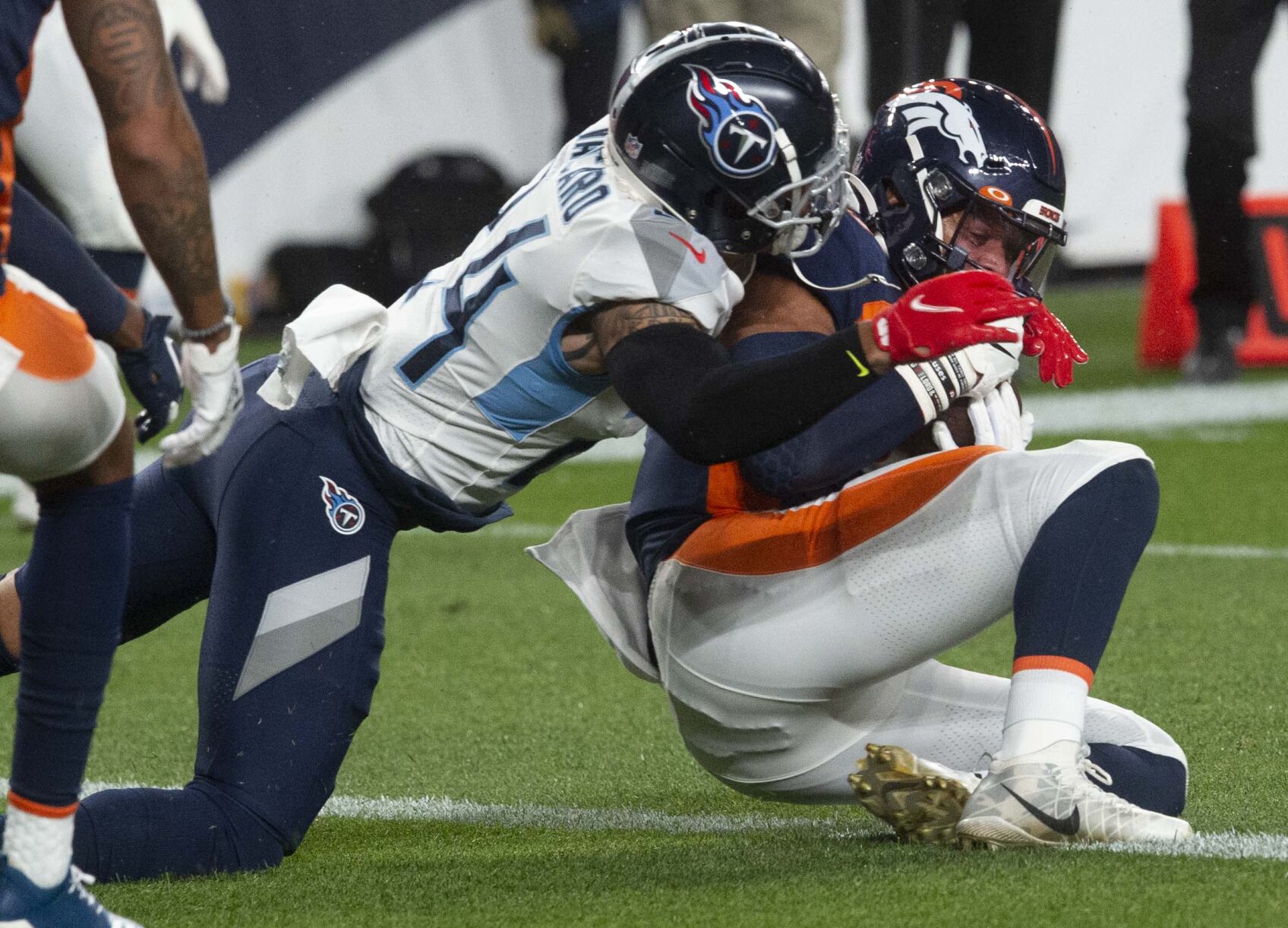 09_14_20 broncos titans1176.jpg